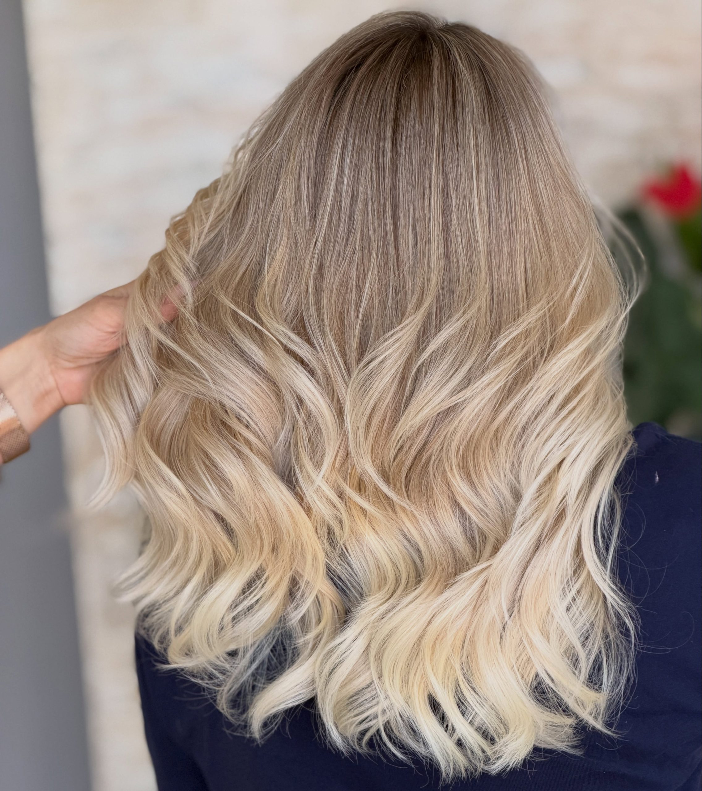 Flokë bjonde dhe balayage në Durrës 3