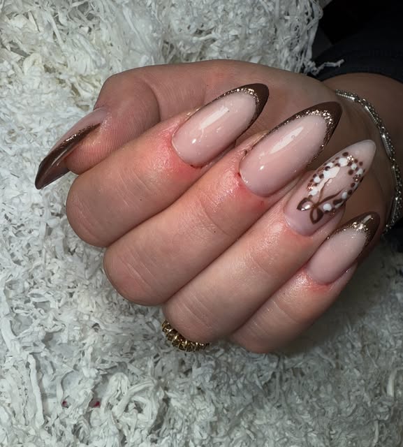 Thonjë me xhel dhe nail art në Durrës 4